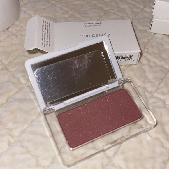 NWT RMS Beauty Pressed Blush in Moon Cry - Picture 1 of 2
